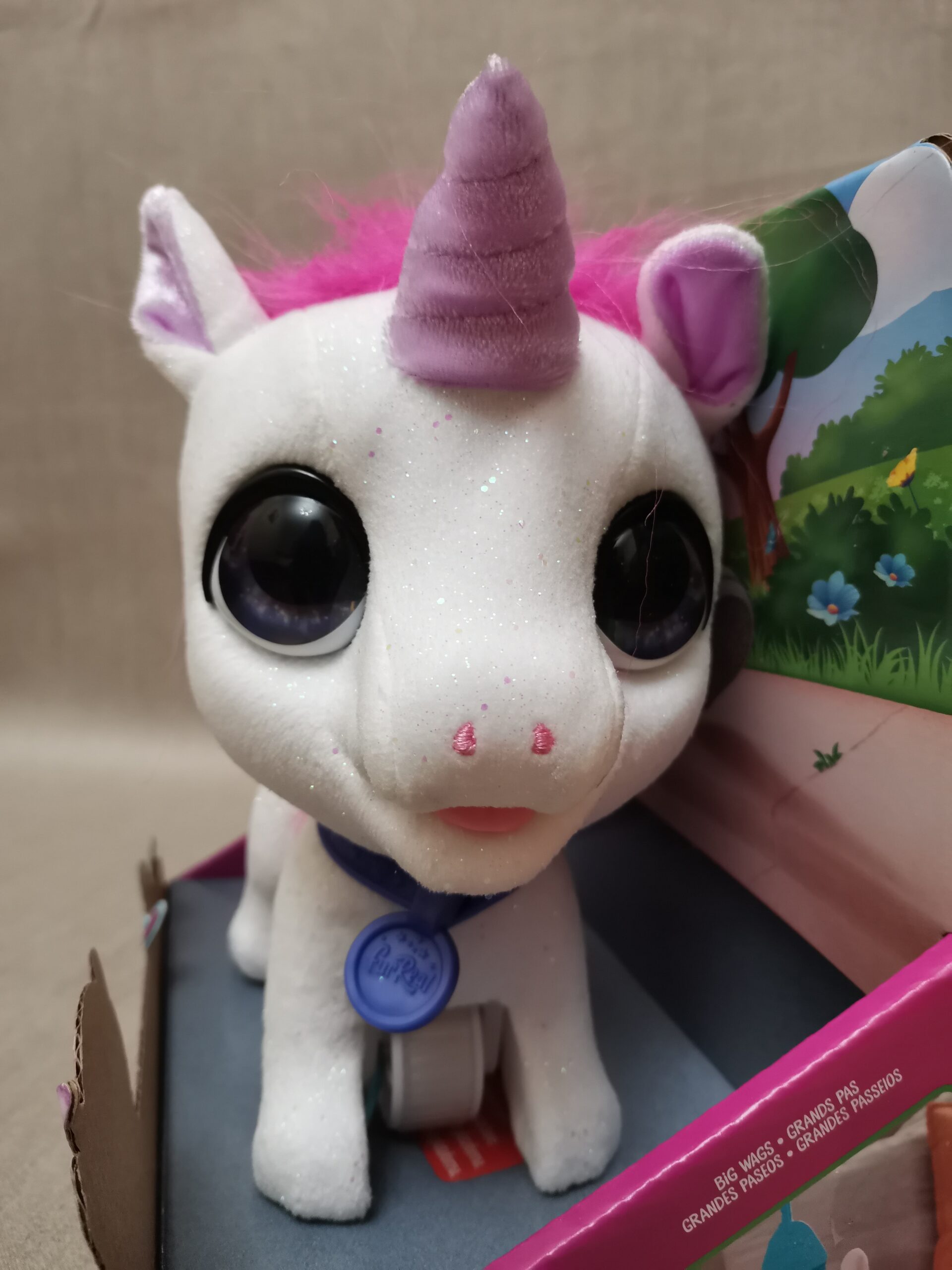 Интерактивный единорог на поводке FurReal Friends Walkalots Big Wags Unicorn Hasbro (E8727) - Зображення 9